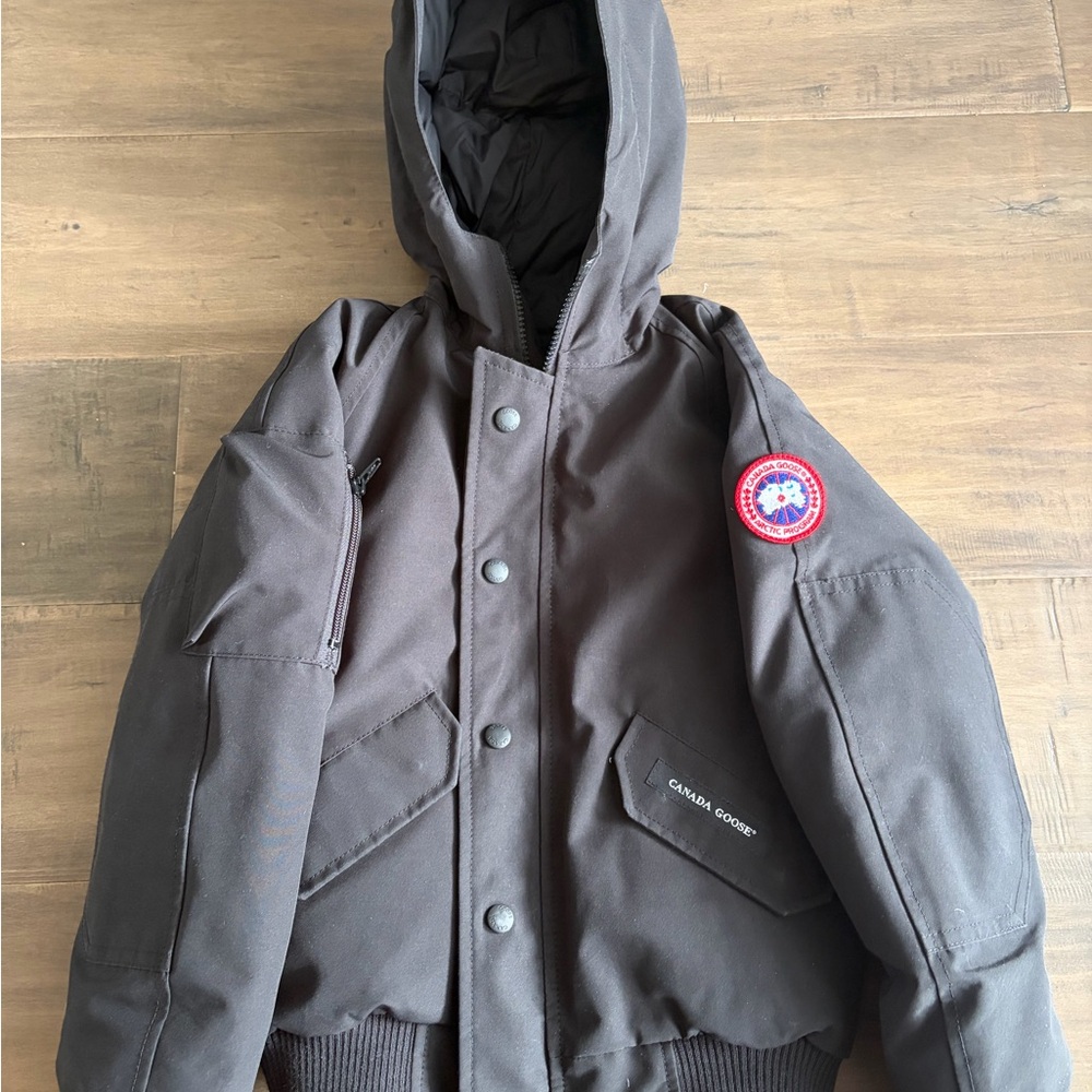 Canada Goose Youth Bomber Size Small
